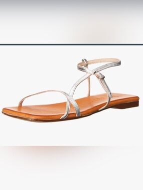 Unity In Diversity Silver Metallic Strappy Flat Sandals size 41- style Joan